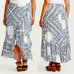 NWT Torrid White Floral Challis Hi-Lo Maxi Skirt Boho Sz 4